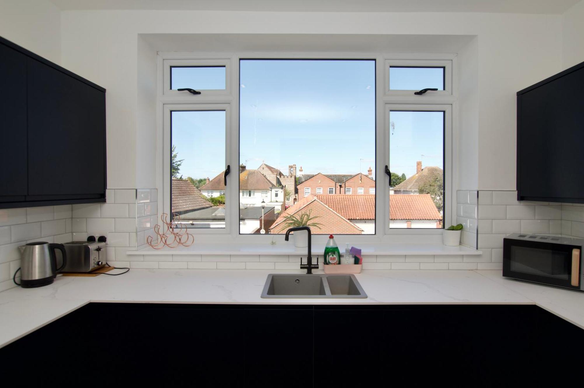 Beautiful Large 3-Bed Coastal Flat With Parking. Frinton-on-Sea Exterior foto